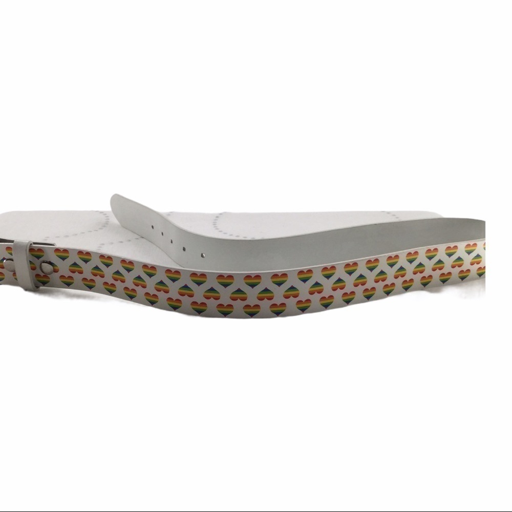 Absolutely‎ Fresh 90’s Rainbow Hearts Bonded Leather Belt